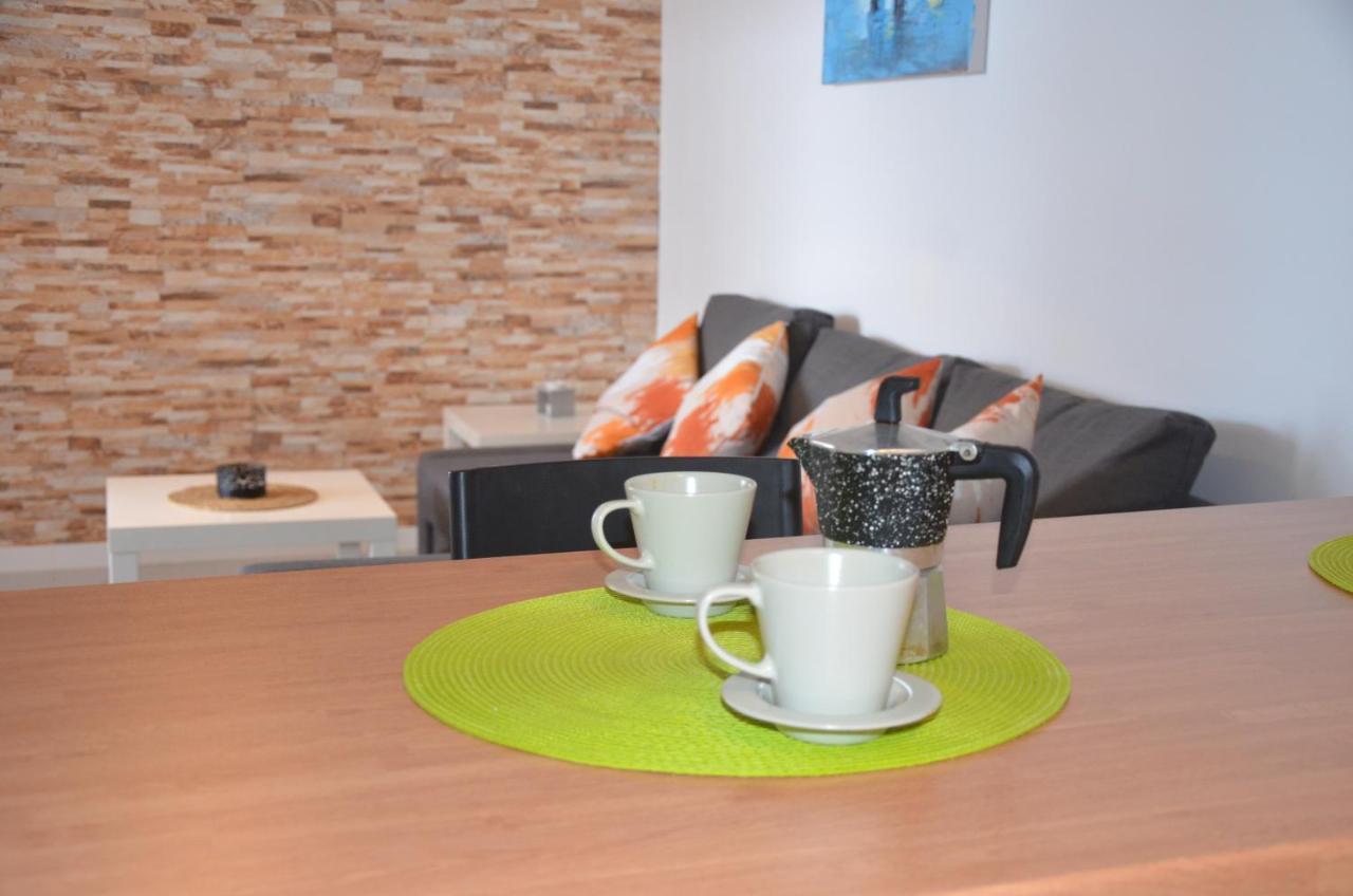Holiday Apartment Puerta Del Sol كاليتا ذي فوستي المظهر الخارجي الصورة